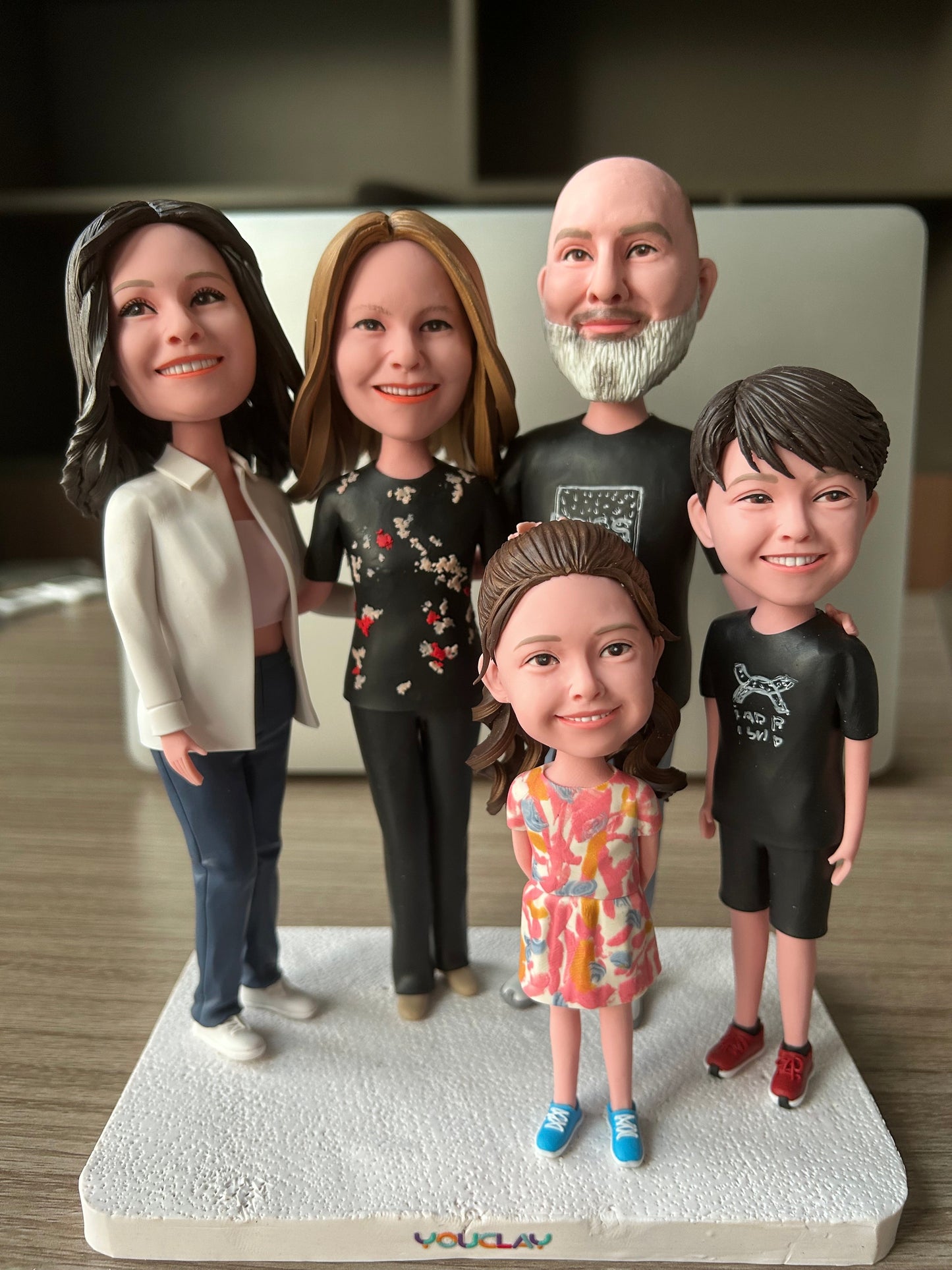 Fully Customizable Five Bobbleheads(person or pet)