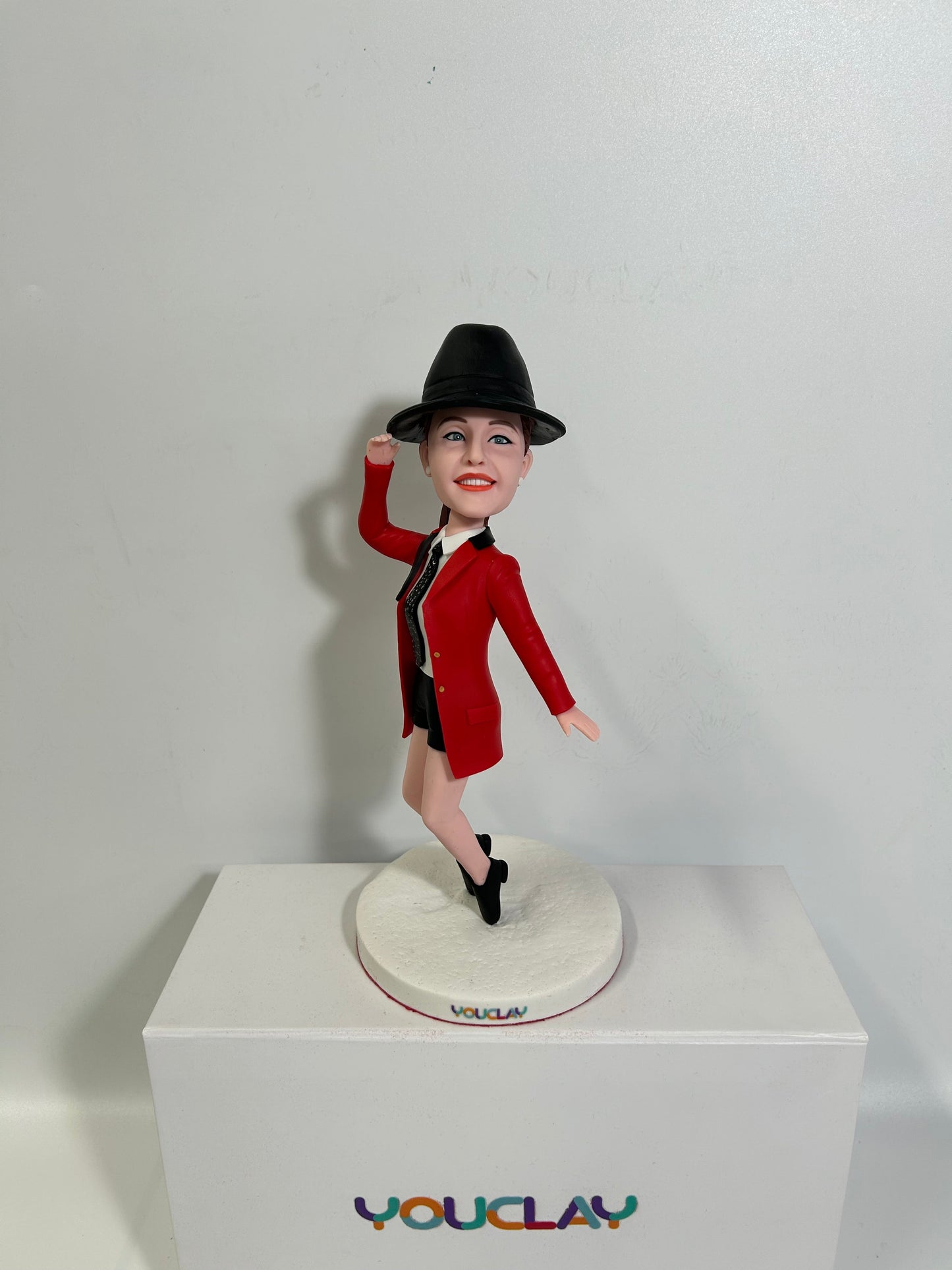 Figurine à tête branlante pour femme entièrement personnalisable