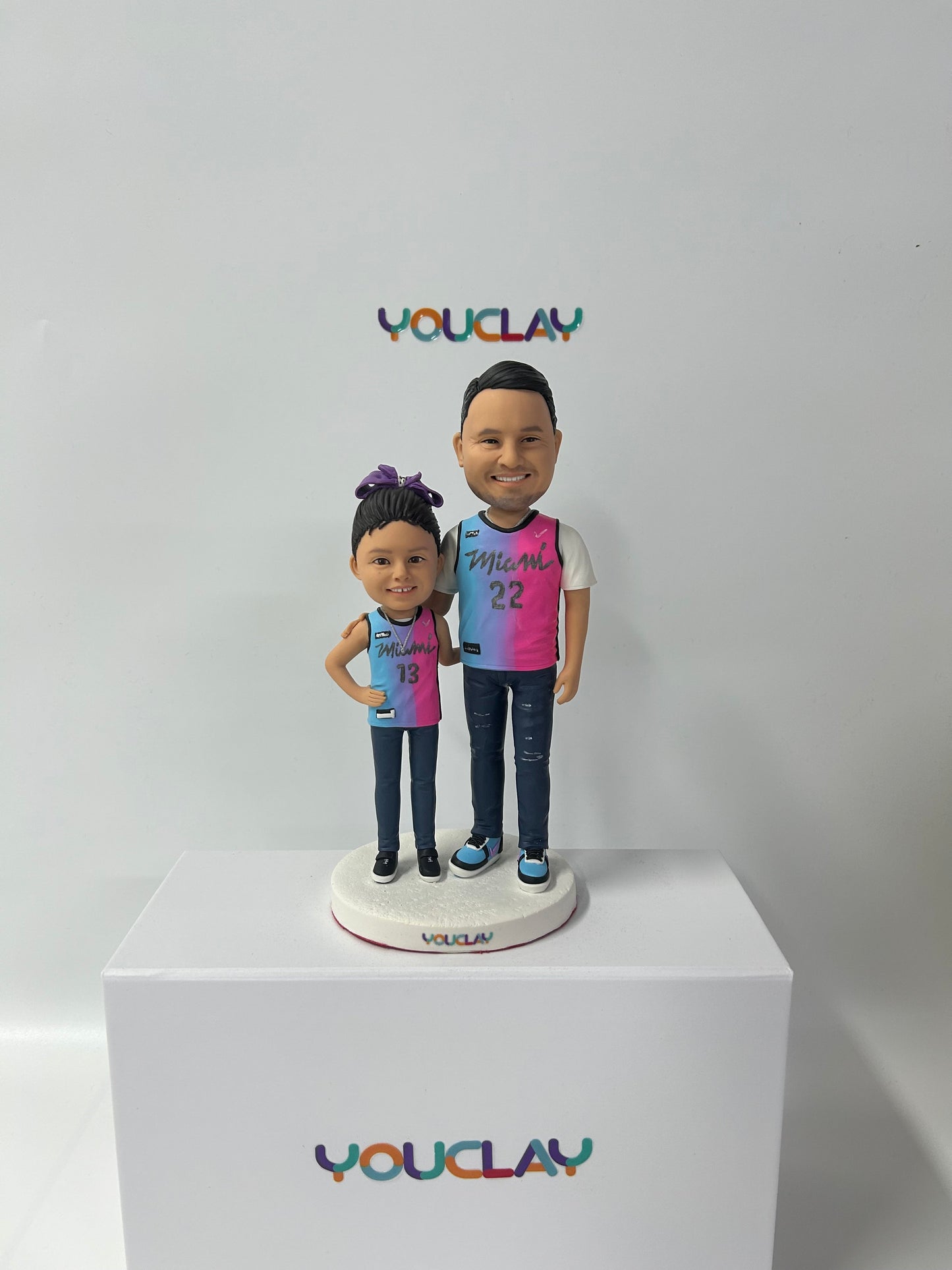 Figurines à tête branlante double entièrement personnalisables