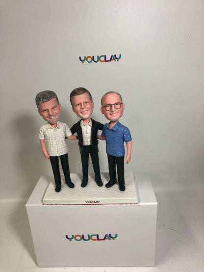 Figurines à tête branlante triple entièrement personnalisables (personne ou animal de compagnie)