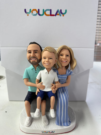 Figurines à tête branlante triple entièrement personnalisables (personne ou animal de compagnie)
